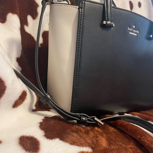 Authentic Kate Spade Patterson Drive Geraldine - Picture 2 of 4